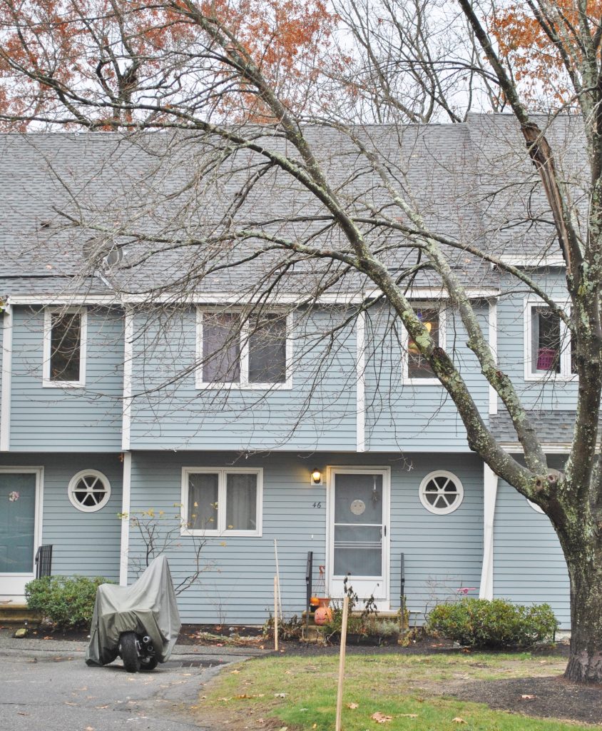 Townhouse for Sale at 46 Merrimack Drive, Merrimack NH 03054 The