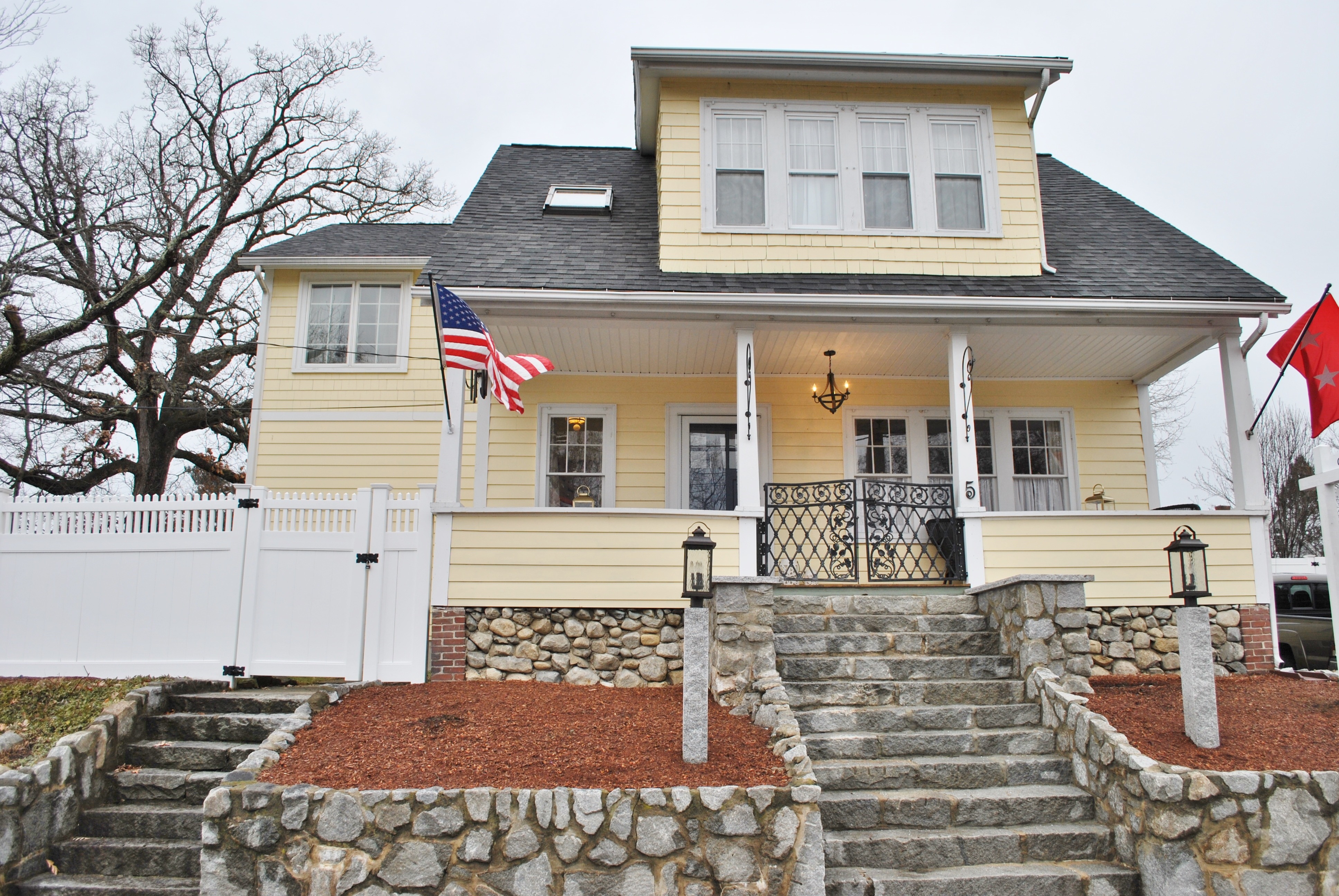 Home for Sale! 5 Park Ave. Nashua, NH 03060 - The Adams Home Team