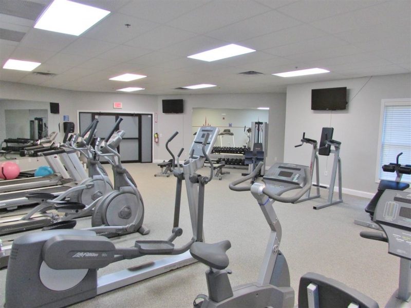 Shepherd's Hill Town House for Sale! 1A Yale Court, Hudson, NH 03051