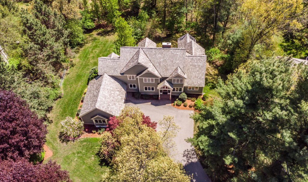 Luxury Home for Sale! Sky Meadow, 17 Appletree Green, Nashua, NH 03062