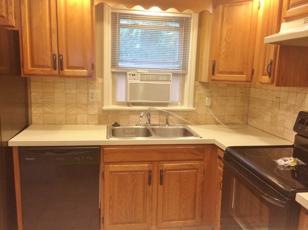 Bradford Woods Townhouse for Sale! 30 Walnut Cir. Merrimack, NH 03054