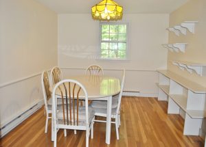 44 Indian Rock Rd. Nashua, NH 03063