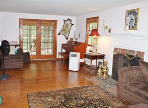 38 Westview Rd, Brookline NH 03033