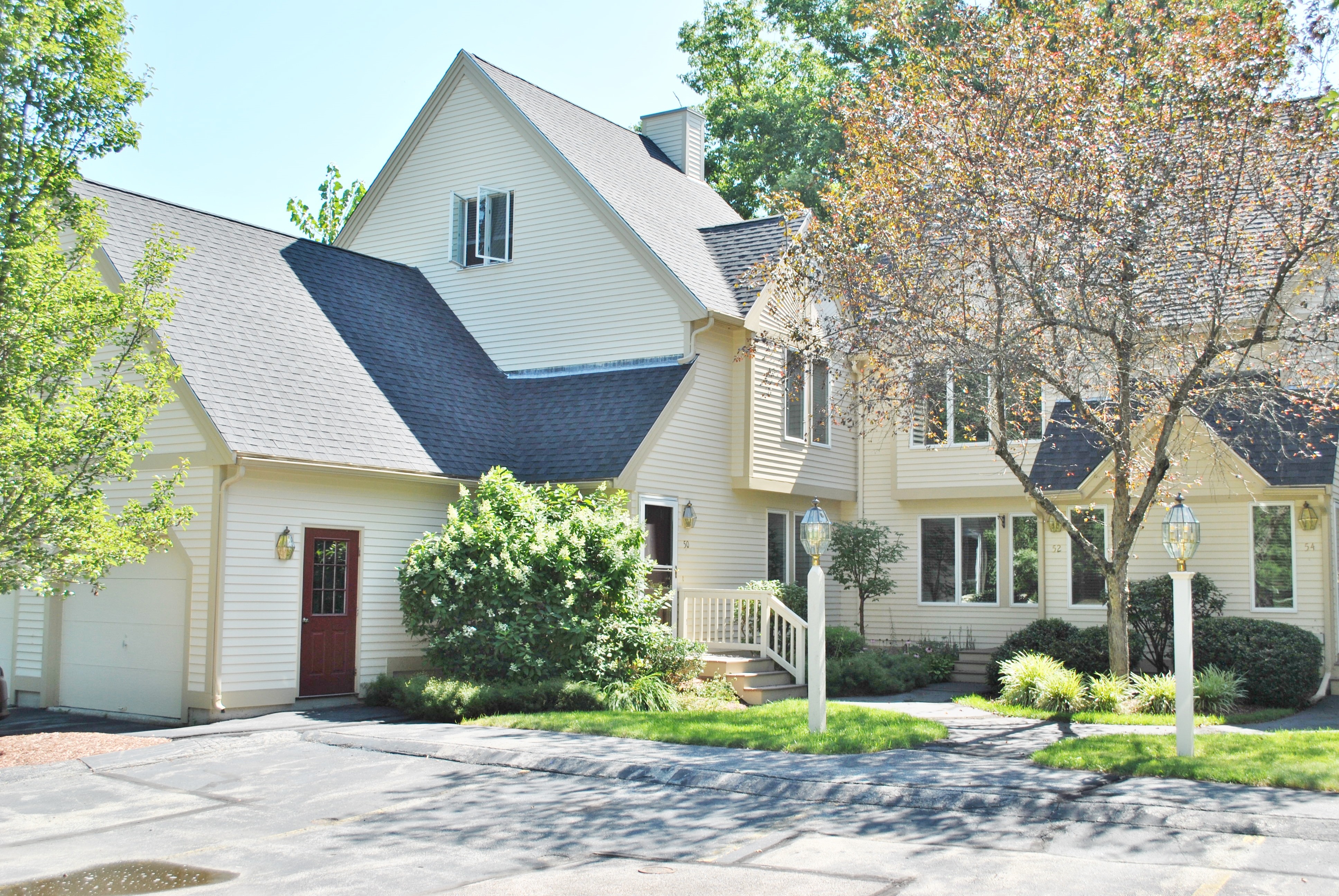 52 Prestonfield Rd. Nashua, NH 0306