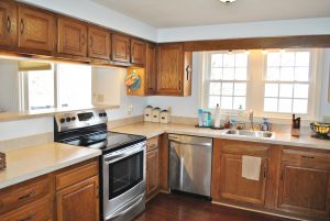 27B AppleTree Dr. Goffstown, NH 03045