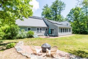 14 Pinewood Dr. Amherst, NH 03031
