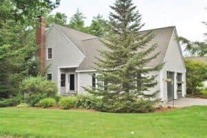 19 Gowing Lane, Amherst, NH 03031