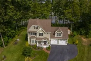 8 Crown Ct. Epping, NH 03042