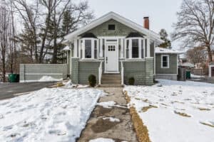 4 Sherman St Nashua, NH 03064